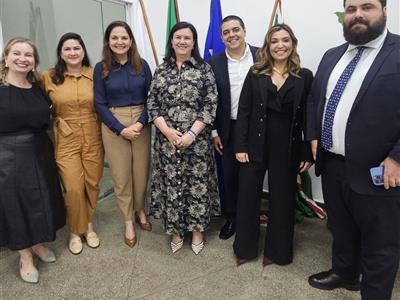 Foto da Notícia: Em diálogo com estudantes de Direito, Gisela Cardoso participa da abertura da Semana Jurídica da Unemat Campus Barra do Bugres